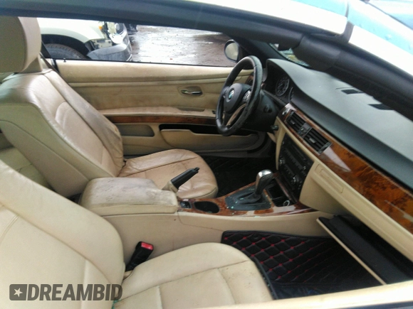 2007 BMW 3 Series 328i z VIN WBAWL13587PX15752, wystawiony jako IAAI lot #41819716 z przebiegiem Nie podano mil oraz . Historia ofert i sprzedaży dostępna na DreamBid. Obrazek 5.