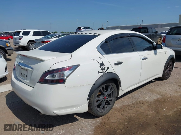 2012 Nissan Maxima S z VIN 1N4AA5AP9CC850910, wystawiony jako IAAI lot #42287722 z przebiegiem 224 468 mil mil oraz . Historia ofert i sprzedaży dostępna na DreamBid. Obrazek 4.