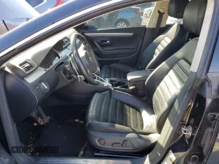 2014 Volkswagen CC R-Line with VIN WVWBN7ANXEE526370, listed as a Copart auction lot 81642994 with 100,242 mi miles and Clean Title. Bid and sale history available at carsss.com. Image 7.