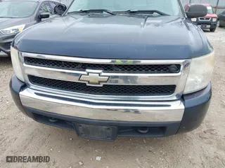 2007 Chevrolet Silverado 1500 LT w/1LT with VIN 3GCEK13C17G508138, listed as a IAAI auction lot 41898585 with 277,736 mi miles. Bid and sale history available at carsss.com. Image 6.
