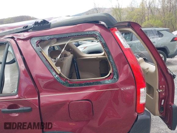 2006 Honda CR-V LX with VIN SHSRD68596U401323, listed as a IAAI auction lot 42011015 with Not Provided miles and . Bid and sale history available at DreamBid. Image 13.
