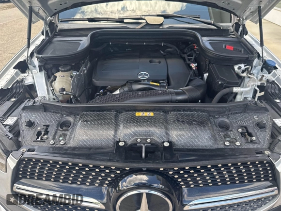 2021 Mercedes-Benz GLE 350 with VIN 4JGFB4JB7MA451823, listed as a IAAI auction lot 42409385 with 91,878 mi miles and . Bid and sale history available at DreamBid. Image 10.