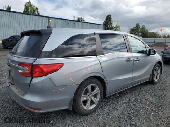2018 Honda Odyssey EX-L z VIN 5FNRL6H72JB099281, wystawiony jako Copart lot #53515425 z przebiegiem 137 493 mil mil oraz Szkoda całkowita • Salvage title. Historia ofert i sprzedaży dostępna na DreamBid. Obrazek 3.