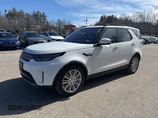 2017 Land Rover Discovery HSE with VIN SALRRBBV7HA045677, listed as a IAAI auction lot 41771888 with 122,284 mi miles and . Bid and sale history available at DreamBid. Image 2.