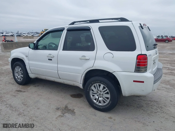 2006 Mercury Mariner Luxury with VIN 4M2YU56146KJ00694, listed as a IAAI auction lot 41619059 with 181,425 mi miles. Bid and sale history available at carsss.com. Image 3.