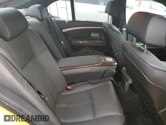 2008 BMW 7 Series 750i with VIN WBAHL83598DT89674, listed as a Copart auction lot 80121224 with 176,601 mi miles and Salvage Title. Bid and sale history available at DreamBid. Image 10.