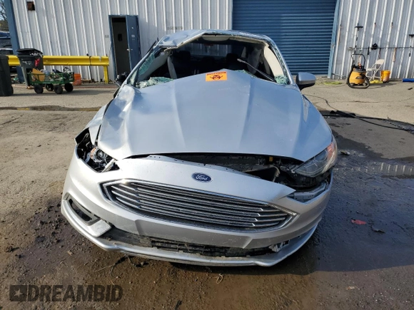 2018 Ford Fusion SE with VIN 3FA6P0HD3JR200732, listed as a Copart auction lot 42681105 with 162,701 mi miles and Salvage Title. Bid and sale history available at DreamBid. Image 5.