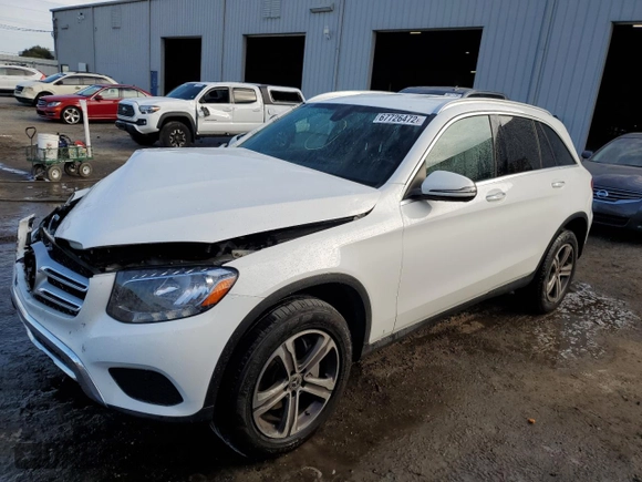 2019 Mercedes-Benz GLC with VIN WDC0G4JBXKV134176, listed as a Copart auction lot 67726472 with 45,545 mi miles. Bid and sale history available at carsss.com. Image 1.
