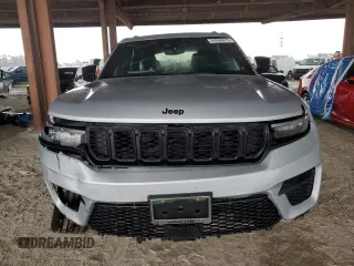 2024 Jeep Grand Cherokee Altitude X with VIN 1C4RJHAG0RC123789, listed as a Copart auction lot 44596615 with 3,125 mi miles and Salvage title. Bid and sale history available at DreamBid. Image 5.