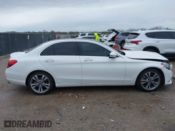 2018 Mercedes-Benz C C 300 with VIN 55SWF4JB1JU237940, listed as a IAAI auction lot 41911087 with 57,362 mi miles and . Bid and sale history available at carsss.com. Image 13.
