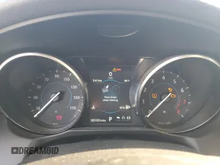 2018 Jaguar XF 25t Premium with VIN SAJBD4FXXJCY69361, listed as a Copart auction lot 71079714 with 103,105 mi miles and Salvage Title. Bid and sale history available at carsss.com. Image 9.