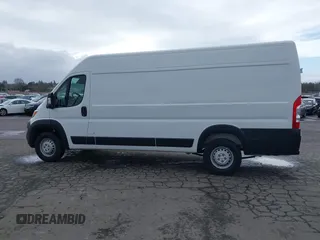 2025 Ram ProMaster Cargo Tradesman with VIN 3C6MRVJG6SE517756, listed as a IAAI auction lot 41649541 with 3,761 mi miles and . Bid and sale history available at DreamBid. Image 14.