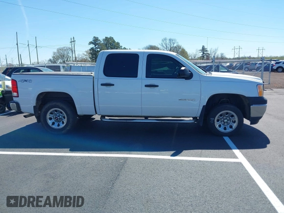 2011 GMC Sierra 1500 with VIN 3GTP2TE3XBG234948, listed as a IAAI auction lot 41880384 with Not Provided miles and . Bid and sale history available at DreamBid. Image 13.