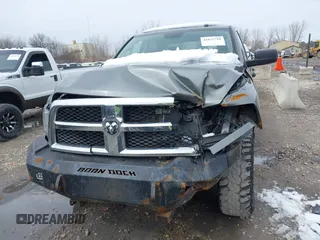 2013 Ram 2500 Tradesman с VIN 3C6UR5CL6DG549771, выставлен на аукционе IAAI как лот 41875718 с пробегом 243 458 миль миль и . История ставок и продаж доступна на DreamBid. Изображение 12.