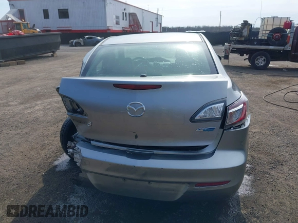 2012 Mazda 3 i Grand Touring with VIN JM1BL1W86C1688281, listed as a IAAI auction lot 41643298 with 266,291 mi miles and . Bid and sale history available at DreamBid. Image 15.