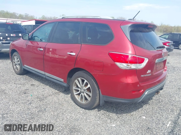 2013 Nissan Pathfinder SV z VIN 5N1AR2MM8DC669023, wystawiony jako IAAI lot #42039424 z przebiegiem 178 000 mil mil oraz . Historia ofert i sprzedaży dostępna na DreamBid. Obrazek 3.