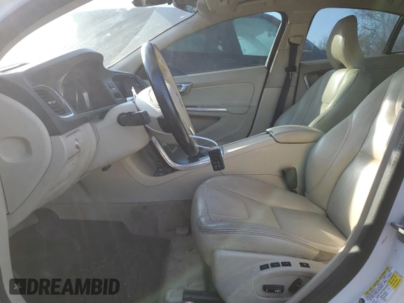 2015 Volvo S60 T5 Drive-E Premier with VIN YV126MFK0F1355710, listed as a Copart auction lot 84422464 with 180,811 mi miles and Salvage Title. Bid and sale history available at carsss.com. Image 7.