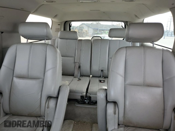2008 GMC Yukon XL SLT 4SB z VIN 1GKFK163X8J136626, wystawiony jako Copart lot #47991995 z przebiegiem 207 902 mil mil oraz Szkoda całkowita • Salvage title. Historia ofert i sprzedaży dostępna na DreamBid. Obrazek 10.