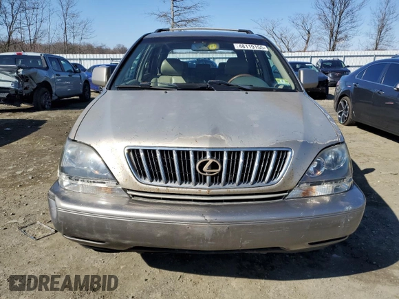 2001 Lexus RX 300 with VIN JTJHF10U210213508, listed as a Copart auction lot 48119155 with 310,023 mi miles and Salvage Title. Bid and sale history available at carsss.com. Image 5.
