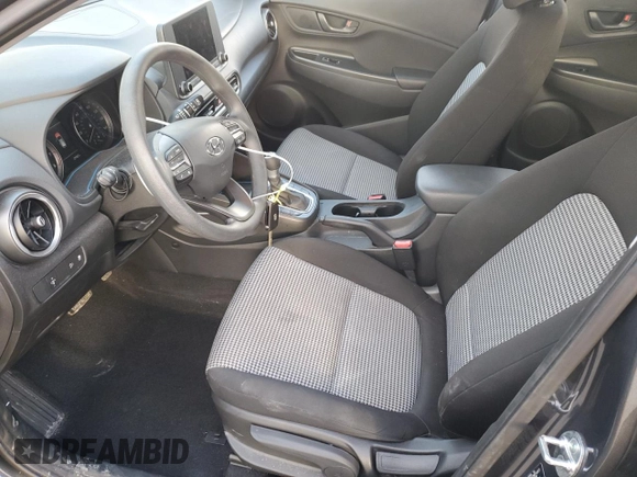 2022 Hyundai Kona SE with VIN KM8K2CAB6NU915757, listed as a Copart auction lot 42682815 with 27,967 mi miles and Salvage Title. Bid and sale history available at carsss.com. Image 7.