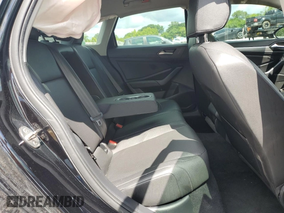 2019 Volkswagen Jetta S z VIN 3VWCB7BUXKM161873, wystawiony jako Copart lot #58712005 z przebiegiem Nie podano mil oraz Szkoda całkowita • Salvage title. Historia ofert i sprzedaży dostępna na DreamBid. Obrazek 10.