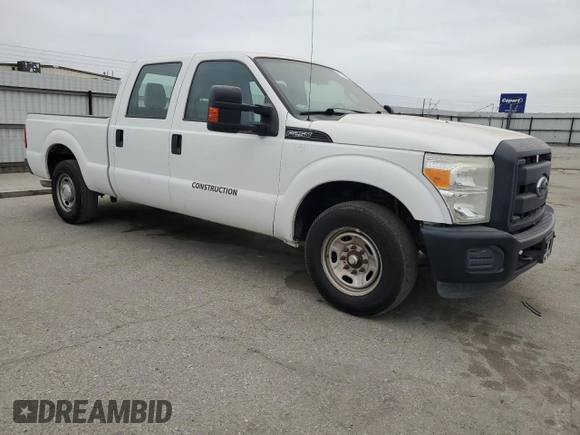 2014 Ford F-250 XL with VIN 1FT7W2A63EEA43849, listed as a Copart auction lot 54693055 with 198,158 mi miles and Clean title. Bid and sale history available at DreamBid. Image 4.