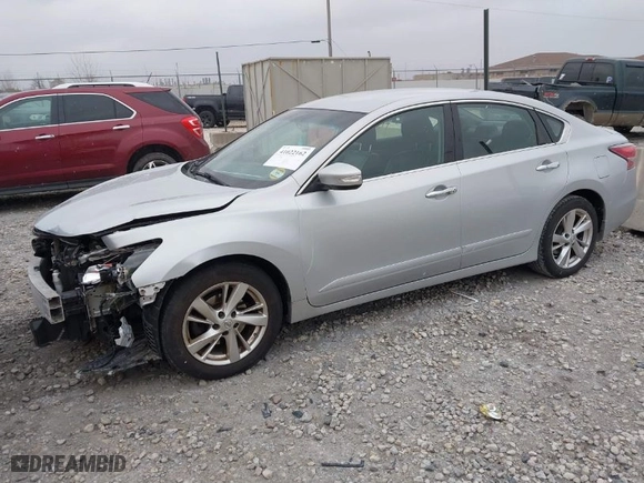 2015 Nissan Altima 2.5 S with VIN 1N4AL3AP8FN902146, listed as a IAAI auction lot 41022162 with 134,012 mi miles. Bid and sale history available at carsss.com. Image 2.