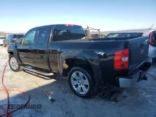 2010 Chevrolet Silverado 1500 LS with VIN 1GCSKREA0AZ215576, listed as a Copart auction lot 43998635 with 161,094 mi miles and Clean Title. Bid and sale history available at DreamBid. Image 2.