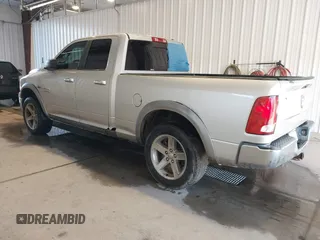 2010 Dodge 1500 SLT z VIN 1D7RV1GT3AS117632, wystawiony jako IAAI lot #41940483 z przebiegiem 310 651 mil mil oraz . Historia ofert i sprzedaży dostępna na DreamBid. Obrazek 3.