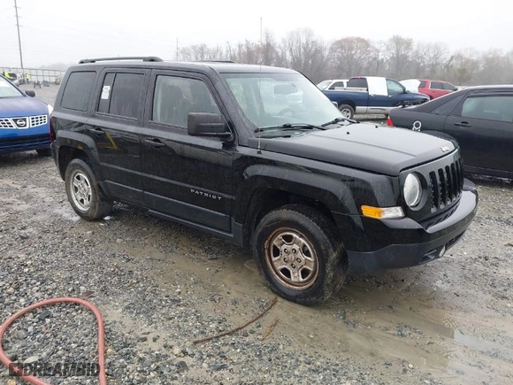 2016 Jeep Patriot Sport with VIN 1C4NJPBAXGD735637, listed as a IAAI auction lot 41745803 with 160,229 mi miles. Bid and sale history available at carsss.com. Image 1.