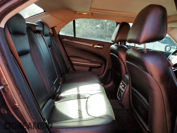 2016 Chrysler 300 C с VIN 2C3CCAEG6GH128026, выставлен на аукционе Copart как лот 57798045 с пробегом 108 687 миль миль и Списание • Salvage title. История ставок и продаж доступна на DreamBid. Изображение 10.