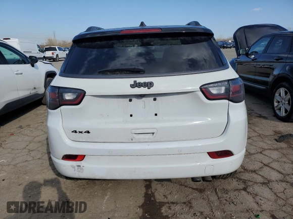2022 Jeep Compass High Altitude with VIN 3C4NJDCBXNT100723, listed as a Copart auction lot 47873765 with 33,061 mi miles and Clean Title. Bid and sale history available at carsss.com. Image 6.