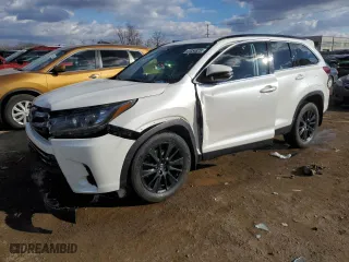 2019 Toyota Highlander SE with VIN 5TDJZRFH7KS613583, listed as a Copart auction lot 47054825 with 78,657 mi miles and Salvage Title. Bid and sale history available at carsss.com. Image 1.