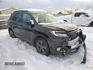 2021 Honda Passport Touring with VIN 5FNYF8H95MB018665, listed as a Copart auction lot 44263555 with 102,458 mi miles and Salvage Title. Bid and sale history available at carsss.com. Image 4.