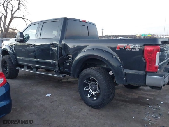 2017 Ford Super Duty F-250 SRW Lariat with VIN 1FT7W2BT2HEE31308, listed as a IAAI auction lot 41226862 with 147,483 mi miles. Bid and sale history available at carsss.com. Image 15.