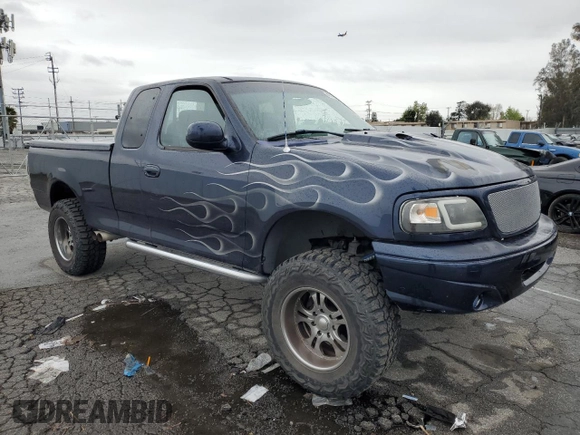2002 Ford F-150 с VIN 1FTPX17L02NA71656, выставлен на аукционе Copart как лот 49182185 с пробегом 49 745 миль миль и Списание • Salvage title. История ставок и продаж доступна на DreamBid. Изображение 4.