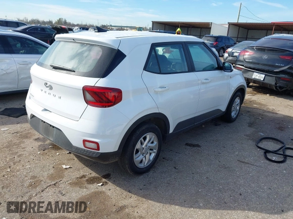 2022 Hyundai Venue SE with VIN KMHRB8A30NU134852, listed as a IAAI auction lot 41346732 with 45,086 mi miles and . Bid and sale history available at DreamBid. Image 4.