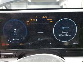 2024 Hyundai Kona SEL with VIN KM8HC3AB3RU138337, listed as a Copart auction lot 50745135 with 9,455 mi miles and Salvage Title. Bid and sale history available at DreamBid. Image 9.