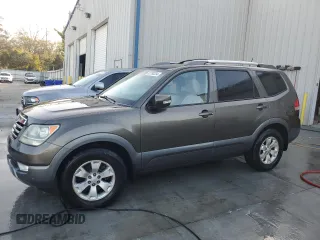 2009 Kia Borrego LX with VIN KNDJJ741795021098, listed as a Copart auction lot 82788334 with 0 mi miles and Clean Title. Bid and sale history available at carsss.com. Image 1.