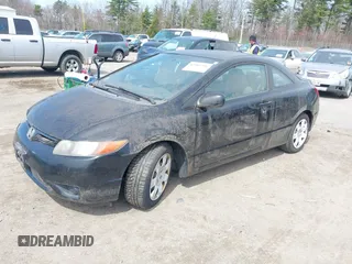 2008 Honda Civic Cpe LX with VIN 2HGFG126X8H546861, listed as a IAAI auction lot 42080356 with 47,562 mi miles. Bid and sale history available at carsss.com. Image 2.
