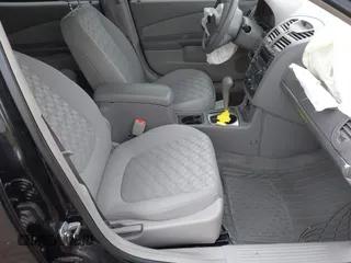 2004 Chevrolet Malibu Maxx LS with VIN 1G1ZT64804F171246, listed as a IAAI auction lot 41350815 with 57,441 mi miles. Bid and sale history available at carsss.com. Image 5.
