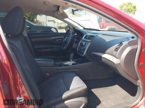 2016 Nissan Altima S with VIN 1N4AL3AP1GN324652, listed as a IAAI auction lot 42183523 with 146,029 mi miles and . Bid and sale history available at carsss.com. Image 5.