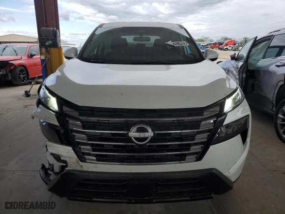 2025 Nissan Rogue SV with VIN 5N1BT3BA2SC786632, listed as a Copart auction lot 50257495 with 15,508 mi miles and Clean Title. Bid and sale history available at carsss.com. Image 5.