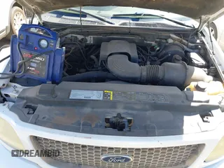 2003 Ford F-150 XL с VIN 1FTRX17W03NA37401, выставлен на аукционе IAAI как лот 41724466 с пробегом 350 336 миль миль и . История ставок и продаж доступна на DreamBid. Изображение 10.
