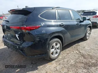 2023 Toyota Highlander L z VIN 5TDKDRBH8PS039060, wystawiony jako IAAI lot #41794375 z przebiegiem 47 745 mil mil oraz . Historia ofert i sprzedaży dostępna na DreamBid. Obrazek 4.