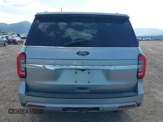 2024 Ford Expedition Limited z VIN 1FMJU2A82REA47518, wystawiony jako IAAI lot #42722089 z przebiegiem 50 101 mil mil oraz . Historia ofert i sprzedaży dostępna na DreamBid. Obrazek 17.