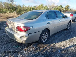2004 Lexus ES 350 with VIN JTHBA30G245002697, listed as a IAAI auction lot 41614823 with 147,209 mi miles and . Bid and sale history available at DreamBid. Image 4.