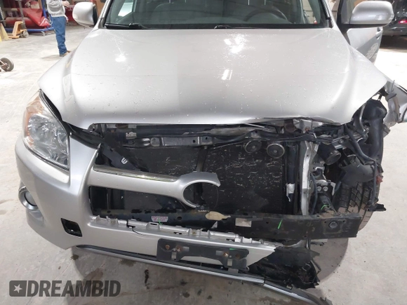 2010 Toyota RAV4 Ltd with VIN 2T3DK4DV2AW018148, listed as a IAAI auction lot 42010664 with 157,117 mi miles. Bid and sale history available at carsss.com. Image 19.
