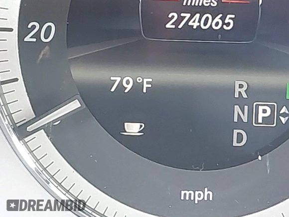2013 Mercedes-Benz E 350 Luxury with VIN WDDHF5KBXDA693923, listed as a IAAI auction lot 42134694 with 274,065 mi miles and . Bid and sale history available at DreamBid. Image 15.