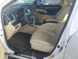 2017 Toyota Highlander Limited with VIN 5TDDZRFH1HS406242, listed as a Copart auction lot 61492715 with 99,285 mi miles and Salvage title. Bid and sale history available at DreamBid. Image 7.
